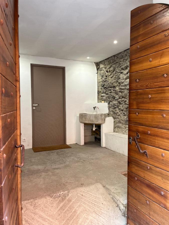 Suite "Chalet" Dans Maison De Village La Brigue Luaran gambar